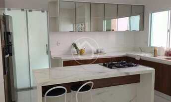 Imagem 6: SOBRADO COM PISCINA E GARAGEM AMPLA