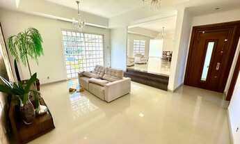 Imagem: Casa no bairro shangri-lá