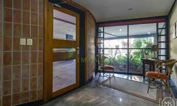 Imagem 3: Apartamento a venda com 4 Dormitório(s) - Petrópolis