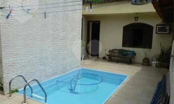 Imagem: Casa à venda, 232 m² por R$ 600.000,00