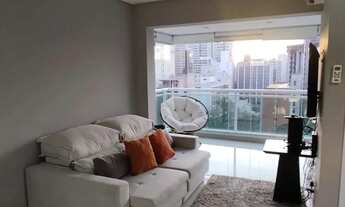 Imagem 2: Apartamento de Luxo - 50m², 1 Suíte, Varanda com Vista do Pôr do Sol em Prédio Exclusivo