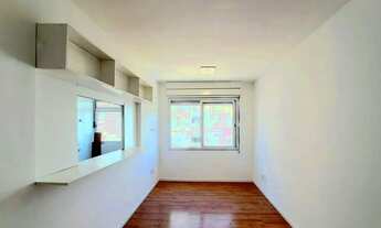 Imagem 4: APARTAMENTO DESOCUPADO À VENDA, COM 2 DORMITÓRIOS, ELEVADOR E PORTARIA, NO BAIRRO TRITEZA