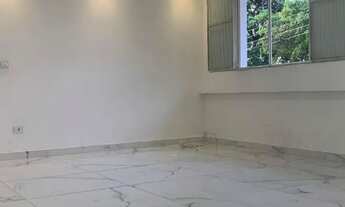 Imagem 4: Excelente oportunidade, duas casas sendo uma com piscina