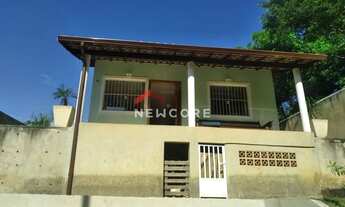 Imagem 2: Casa em Rua Cento e Noventa e Quatro - Jardim Atlântico Oeste (Itaipuaçu) - Maricá/RJ