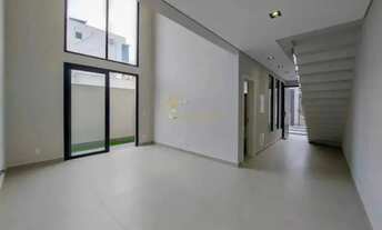 Imagem: Casa à venda, 2 quartos, 2 suítes, 2 vagas