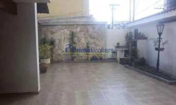 Imagem 5: Casa à venda e locação 300 m2 a.u - 465 m2 a.t - 4 dormitórios sendo 1 suíte - 6 vagas - J