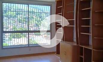 Imagem 2: Imóvel para venda possui 82 metros quadrados com 2 quartos em Santa Rosa - Niterói - RJ