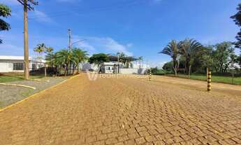 Imagem: Galpão com 2.300m² para locação em Condomínio