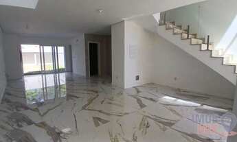 Imagem 6: Casa com 3 Suítes e Arquitetura Contemporânea em Localização Exclusiva