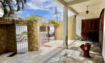 Imagem: Casa à Venda no Bairro Inácio Barbosa