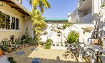 Imagem 6: CASA com 4 dormitórios à venda com 255.12m² por R$ 1.160.000,00 no bairro Boa Vista - CURI