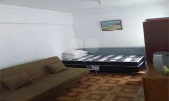 Imagem: Sala Living, 01 Banheiro com Blindex