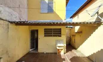 Imagem 7: Sobrado 02 Dormitórios com garagem coberta Independente, + Casa de 02 cômodos nos fundos