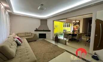 Imagem 5: Sobrado para Venda em Mogi das Cruzes, Vila Suissa, 4 dormitórios, 2 suítes, 4 banheiros