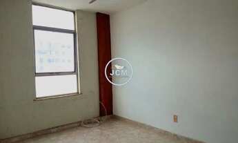 Imagem 2: Ótimo apartamento vazio em condomínio