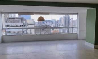 Imagem 2: Apartamento em andar alto , reformado em condominio clube