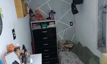 Imagem 2: Sobrado para venda possui 80 metros quadrados com 2 quartos em Realengo - Rio de Janeiro