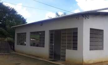 Imagem: Casa com mini sítio