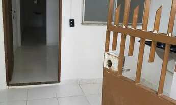 Imagem 2: Alugo kitinet leia o anúncio