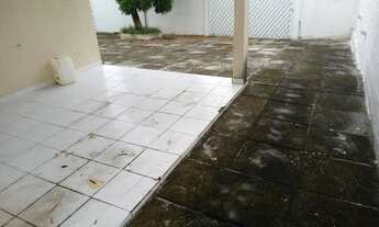 Imagem: Casa nos Bancários vendo/alugo