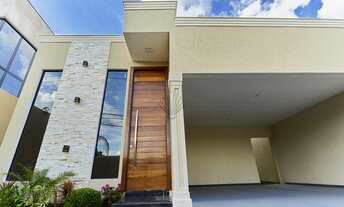 Imagem 3: Essa linda casa térrea de 169 m² privativos é ideal para quem busca localização, tranquili