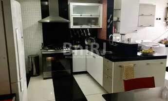 Imagem 2: COBERTURA TODA REFORMADA POR ARQUITETO