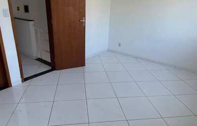 Imagem 5: Alugo casa duplex com 2 suítes!!!