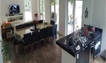 Imagem 5: Sobrado à venda na Serra Da Cantareira com 3 amplas suítes a máster com closet e hidromass