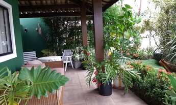 Imagem 3: Apartamento para aluguel possui 130 metros quadrados com 3 quartos em Miragem -