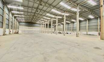 Imagem 7: Alugue Galpão de 2.790,47 m², instalado em área de 25.324 m², com escritório de 942m², com