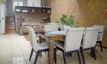 Imagem 7: Casa à Venda - Centro, 4 Quartos, 242 m2