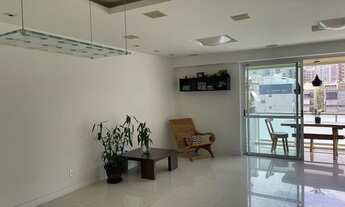 Imagem 5: Cobertura para aluguel e venda possui 320 m² com 4 quartos