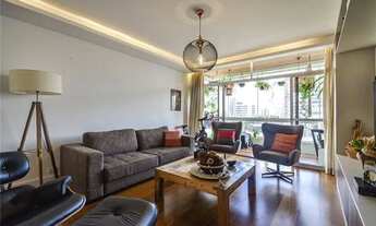 Imagem: Apartamento com 4 Dormitorio(s) localizado(a)