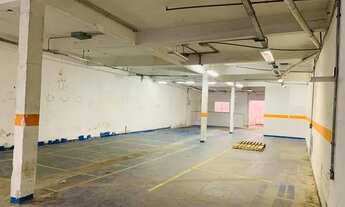 Imagem 7: Galpão/Depósito/Armazém para aluguel e venda com 800 m² com 4 salas