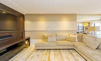 Imagem 4: Apartamento para venda tem 208 metros quadrados com 3 quartos em Cabral - Curitiba - PR