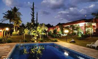 Imagem 3: Casa Magnífica no Lago Norte com 2.360m² de AC - Próximo a Prainha do Lago Norte