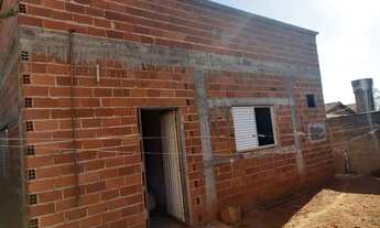 Imagem 3: Casa para venda tem 70 metros quadrados com 3 quartos em Conjunto Primavera - Goiânia - GO