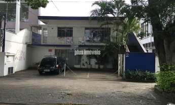 Imagem: Casa à venda e locação 7 Quartos, 310M²