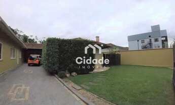 Imagem 4: Casa com 3 dormitórios para alugar, 259 m² por R$ 4.000,00/mês - Centro - Jaraguá do Sul/S