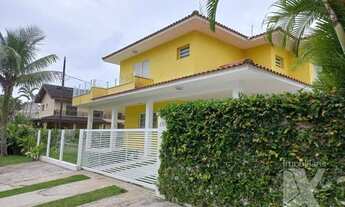 Imagem 3: Ótima localização!! Casa a venda com 3 dormitórios sendo que 1 deles é suíte 250 m²