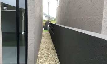 Imagem 4: Casa locação anual, quatro dormitórios em Garopaba/SC