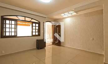 Imagem 4: Casa para Aluguel - Picanço, 3 Quartos, 125 m2