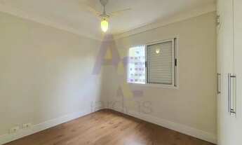 Imagem 6: Apartamento reformado de 1 dormitório com varanda e vista agradável, próximo à FGV