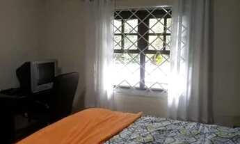 Imagem 6: Quarto mobiliado no Capão da Imbuia