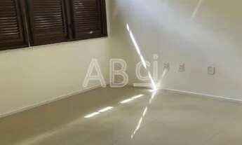 Imagem 4: Casa Duplex | Piscina e Churrasqueira | 5 Quartos | 3 Vagas