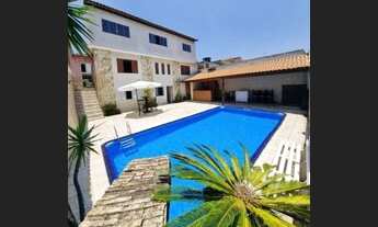 Imagem: Casa com piscina para festas e eventos em