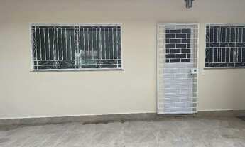 Imagem: Alugo Casa - Av. Efigênio Sales - Condomínio