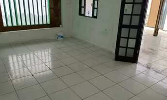 Imagem 7: Casa com 2/4 (sendo 1 suíte) no Conjunto Graciliano Ramos