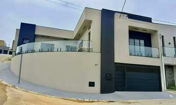 Imagem 2: Casa nova à venda no Residencial Villa Verde 3 dormitórios, suíte com closet, piscina e a