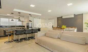 Imagem 7: REFORMADO E BEM LOCALIZADO 3 Quartos No Bigorrilho - J8 Imóveis